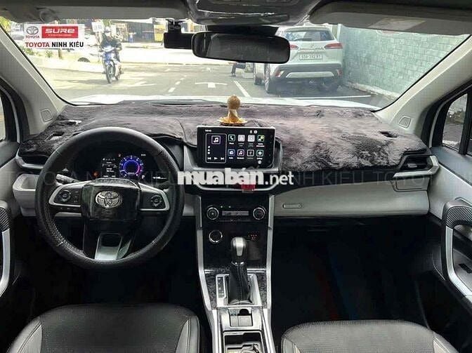 Toyota Veloz Cross 2024 - 46000 km 150tr Trả truoc