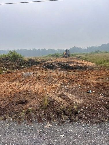 bán lô đất mặt tiền đường 60m cách sân bay long thành 8km