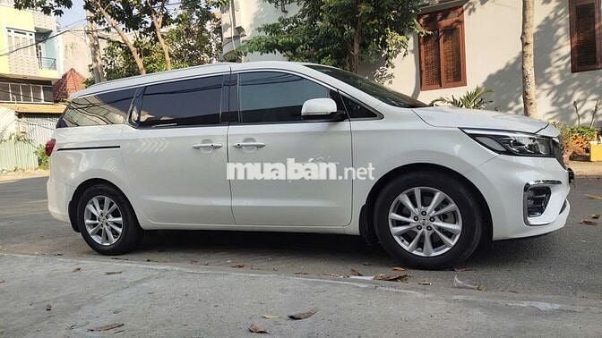 CHÍNH CHỦ BÁN KIA SEDONA, SX: 2020, XĂNG, GIÁ TỐT