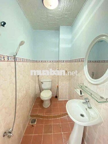 (Q8)CHO THUÊ NHÀ NGUYÊN CĂN DƯƠNG BÁ TRẠC-NGAY TRUNG TÂM -ĐẦY ĐỦ TIỆN