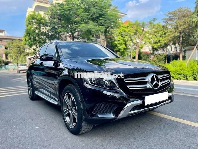 Mercedes Benz GLC 2018 250 4MATIC - 53,000 Miles.
