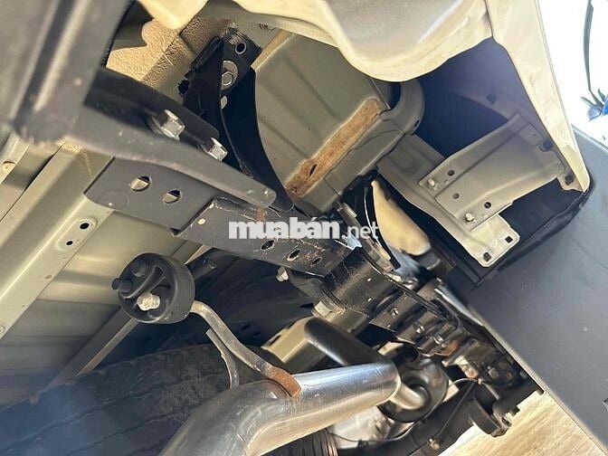 Toyota Hilux 2020 2.4E 4x2 AT - 130000 km