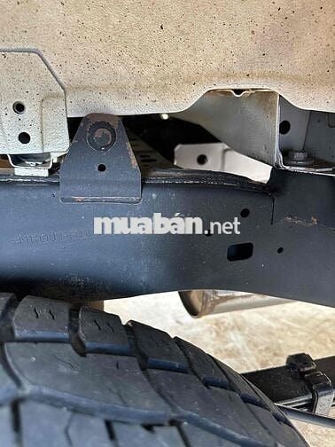 Toyota Hilux 2020 2.4E 4x2 AT - 130000 km