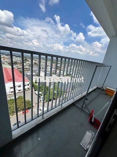 (7708) bao sổ hồng 1,280 tỷ. ép  giá được : 1,180 tỷ