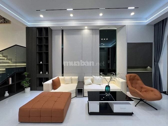 NHÀ MỚI SẠCH ĐẸP HIỆN ĐẠI, NGAY CÔNG AN TỈNH, VỊ TRÍ TRUNG TÂM