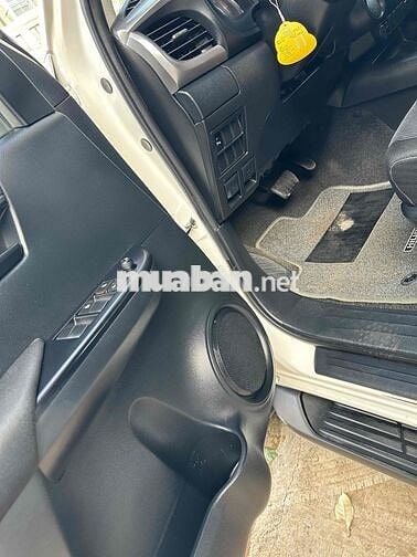 Toyota Hilux 2020 2.4E 4x2 AT - 130000 km