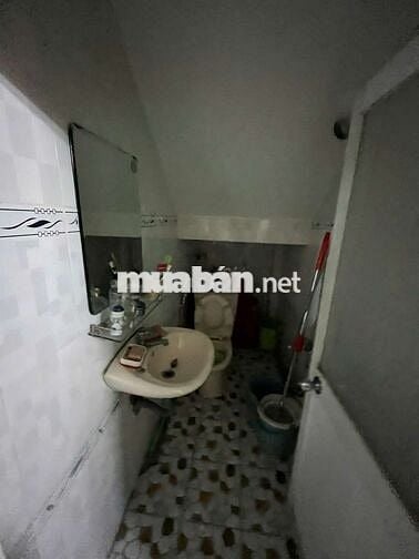 4 TẦNG ST - 1/ KẾ WINCOM N.LONG- 4 Pn - SỔ RIÊNG - DT 5 × 14 - 6 TỶ TL