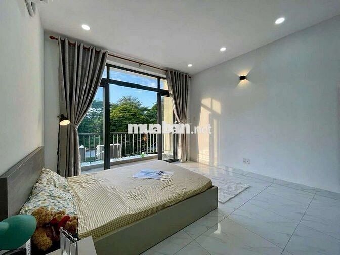 CĂN HỘ BAN CÔNG TÁCH BẾP RỘNG 45M2 NGAY ÂU CƠ - NI SƯ HUỲNH LIÊN