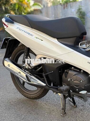 🌈 Future 2025/ Trắng Đen/ Chính Chủ Kí Giấy