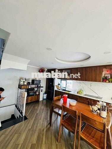 nhà nc 3pn  gần Cv làng hoa chợ hạnh thông tây quang trung tân sơn