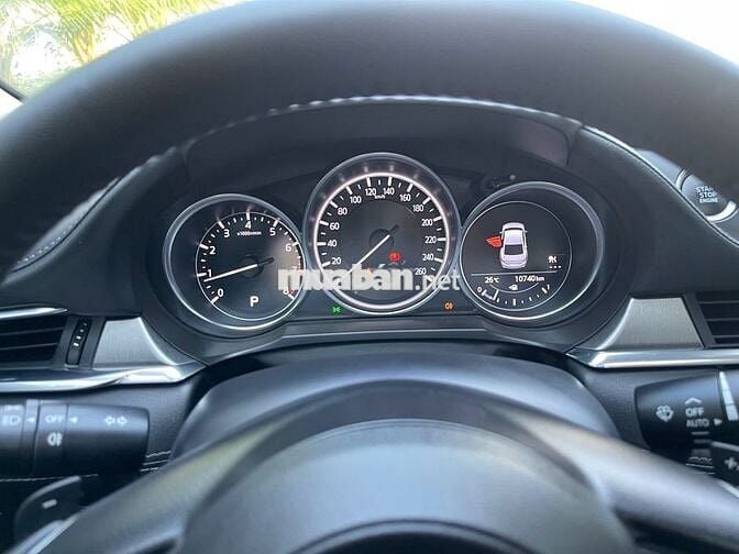 Mazda 6 2022 Premium 2.0 AT - 10000 km 2 chủ