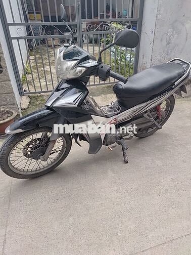 Xe nhà đi Sirius 2017 Nguyên Zin, BSTP máy êm ru