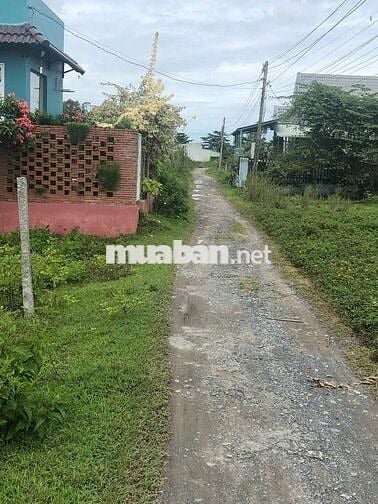 Đất nền full thổ gần Huyndai Vĩnh Long 92m2