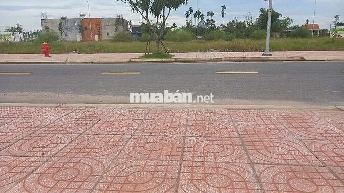 Cần sang nhượng miếng đất mặt tiền tỉnh lộ 9, 90m2, giá chỉ 680 triệu