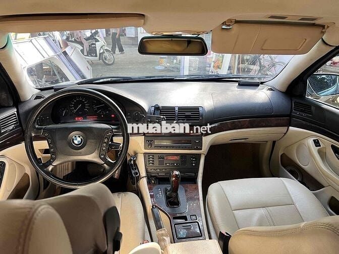 BMW 5 Series 2003 - 136000 km