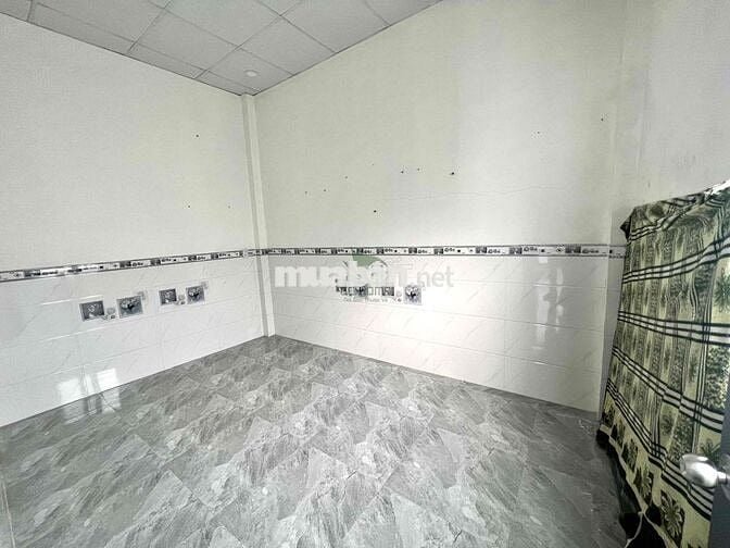 CHO THUÊ NHÀ Ở KINH DOANH GẦN BỜ KÈ HÀ RA NHA TRANG GIÁ 8,5 TRIỆU