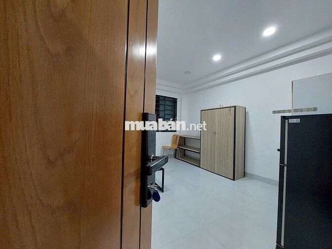 Căn Hộ Mini Đầy Đủ Tiện Nghi, Thang Máy - Gần ĐH Y Dược, UEH, SGU.