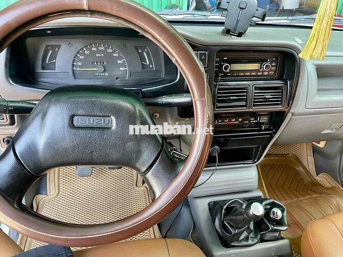 bán tải isuzu biển A k niên hạn 2 cầu chính chủ