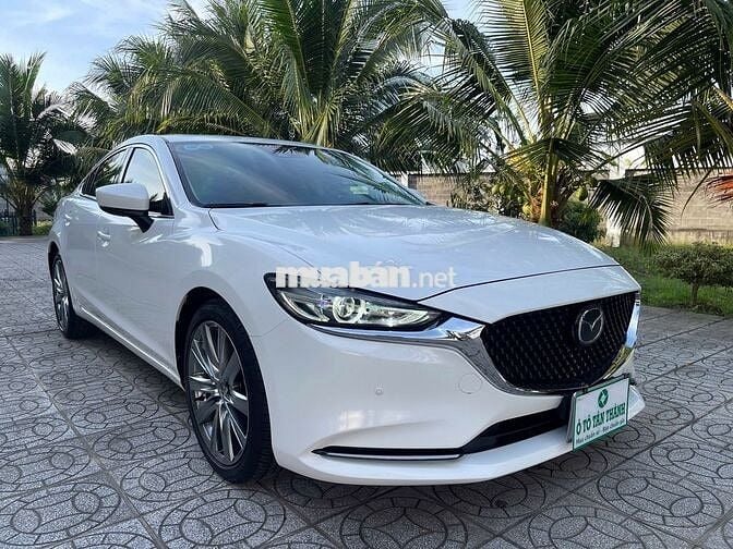Mazda 6 2022 Premium 2.0 AT - 10000 km 2 chủ