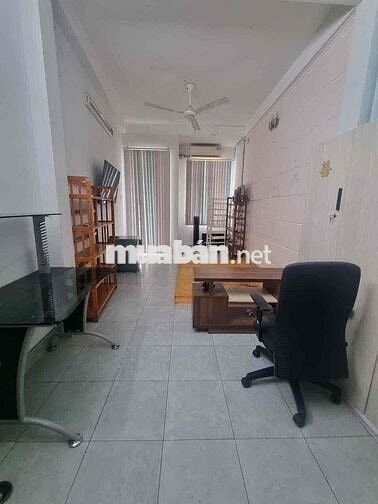 cho thuê nhà nguyên căn.4pn4wc. Lê Hồng Phong p10.Q10