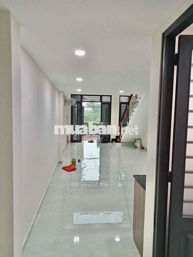 🔥 GIẢM SỐC 600 TRIỆU – 3 BƯỚC RA SG METRO PARK – NHÀ MỚI 93M² – HẺM XE