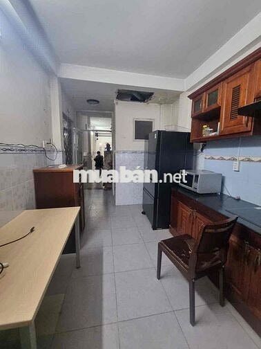 cho thuê nhà nguyên căn.4pn4wc. Lê Hồng Phong p10.Q10