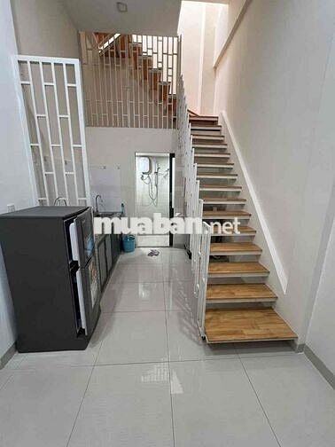 Cho thuê 20m2 ở Lê Quang Định, Bình Thạnh, 6,5 triệu giá siêu hời