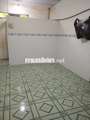 Nhà trọ mới sơn sửa toàn bộ , giá 1tr8 , tháng