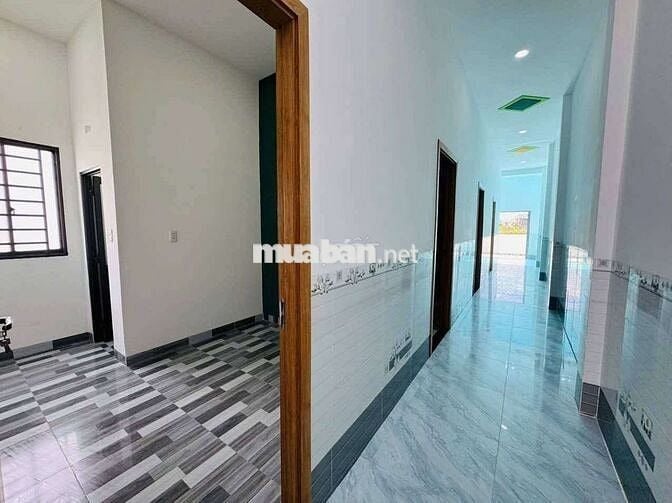 Chính chủ cần tiền bán gấp nhà mới xây