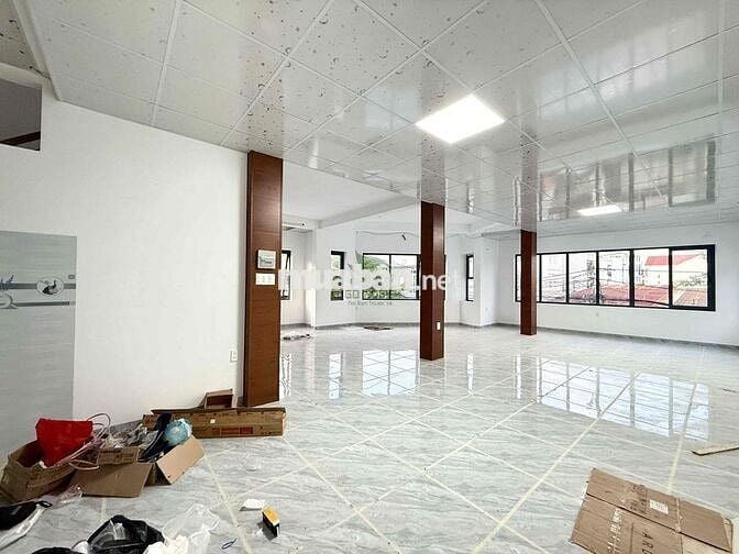 CHO THUÊ MẶT BẰNG KINH DOANH LÔ GÓC KHU BÀN CỜ PHƯỚC LONG GIÁ 15 TRIỆU