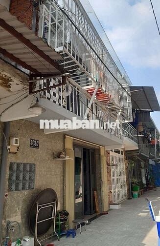 Nhà gần đường lớn, trường,chợ và nhiều tiện ích