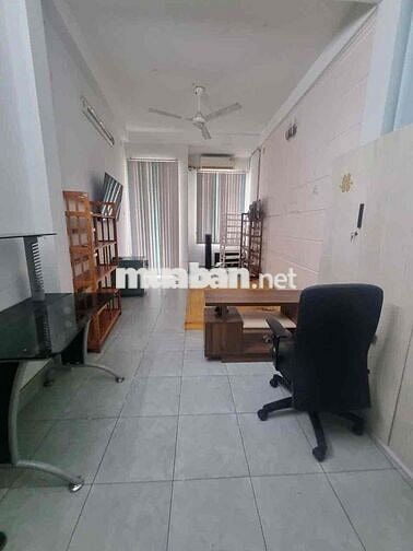 cho thuê nhà nguyên căn.4pn4wc. Lê Hồng Phong p10.Q10