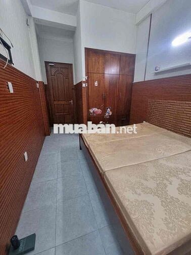 cho thuê nhà nguyên căn.4pn4wc. Lê Hồng Phong p10.Q10