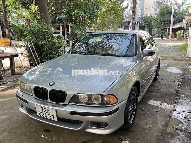 BMW 5 Series 2003 - 136000 km