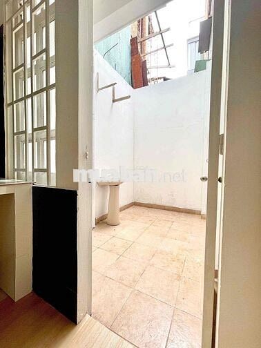 Căn hộ mini 2PN lớn Full nội thất Nguyễn Trãi Q5 gần bệnh viện An Bình