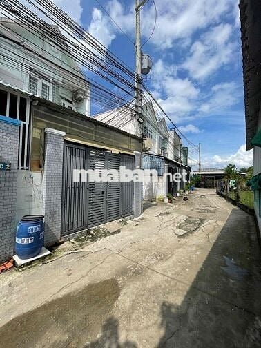 Nhà Hóc Môn 450tr 4.6x16m mặt tiền kinh doanh KDC Nhị Xuân