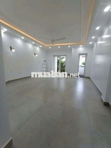 CẦN CHO THUÊ NHÀ MẶT TIỀN VỊ TRÍ ĐẸP NGAY KHU VỰC SẦM UẤT Đ. SỐ 7