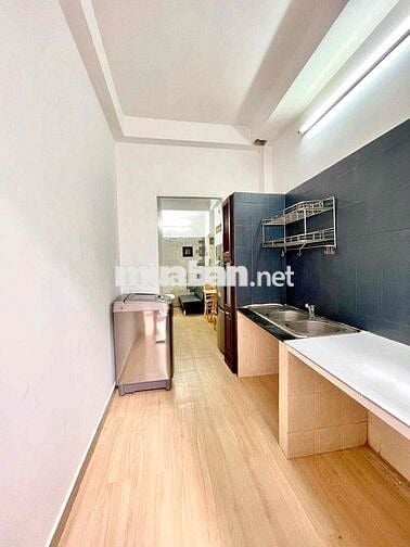 Căn hộ mini 2PN lớn Full nội thất Nguyễn Trãi Q5 gần bệnh viện An Bình