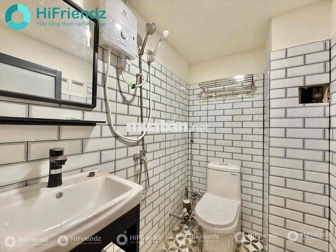 MỚI RA LÒ! CĂN HỘ DỊCH VỤ FULL NỘI THẤT SẴN MÁY GIẶT, TỦ LẠNH GẦN HUIT