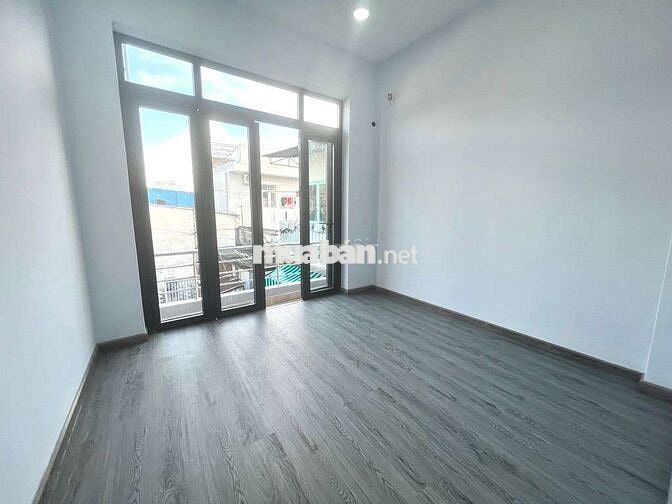 NHÀ NHỎ – VỊ TRÍ LỚN. CÁCH PVĐ 200M MÀ GIÁ VẪN DƯỚI 3 TỶ… AI NHANH THÌ