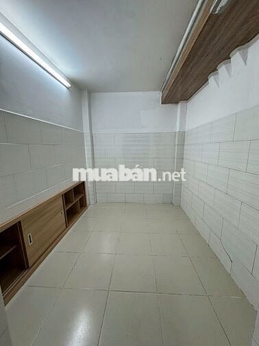 PHÒNG 1 NGƯỜI Ở,AN NINH. BAO TOÀN BỘ CHI PHÍ TỪ A - Z (trừ tiền điện).