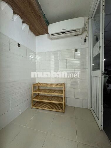 PHÒNG 1 NGƯỜI Ở,AN NINH. BAO TOÀN BỘ CHI PHÍ TỪ A - Z (trừ tiền điện).