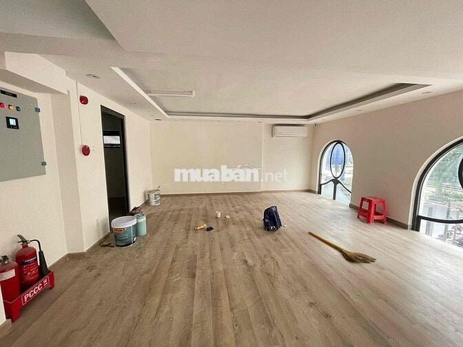 Mặt bằng Phú Mỹ Hưng ngã 3 Phạm Văn Nghị đường lớn kinh doanh sầm uất