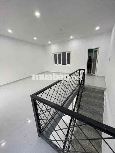 Bán nhà 2 lầu, 50,5m2, đường Tâm Tâm Xã, Thủ Đức. Giá 3.99 Tỷ TL.