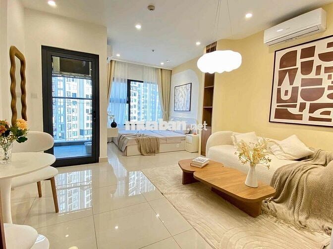 Siêu hiếm- Studio hướng Đông Nam view bể bơi, full đồ, sẵn sổ