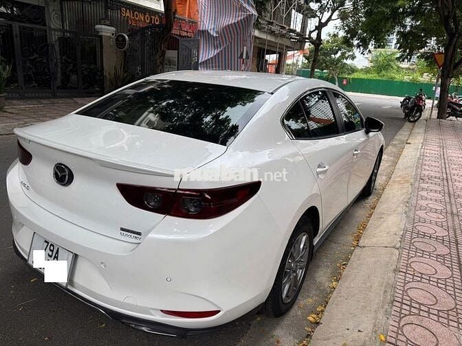 Mazda 3 2024 1.5L Luxury - 29199 km
