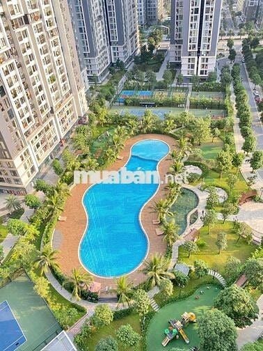 Siêu hiếm- Studio hướng Đông Nam view bể bơi, full đồ, sẵn sổ