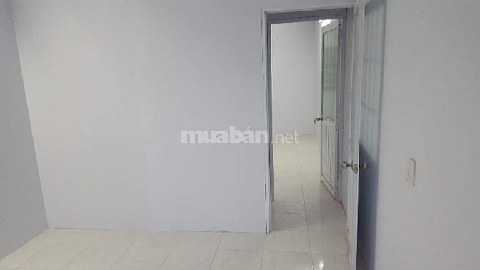 **** HOT HOT HOT **** Bán nhà đường Bùi Tư Toàn, 3 căn liền kề giá rẻ