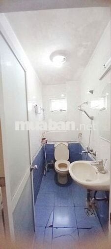 Cho thuê NHÀ tại đ/c: ngõ 351 Xuân Phương, 6tr , 5pn