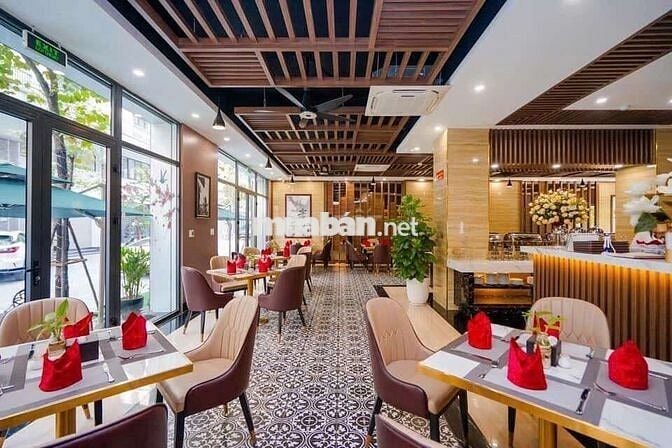 BÁN GẤP nhà tại khu đô thị MONBAY thành phố HẠ LONG,QUẢNG NINH